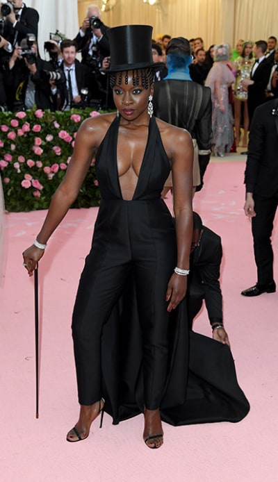 Danai Gurira Tragt Minny Spotted Choo World Jimmy Choo