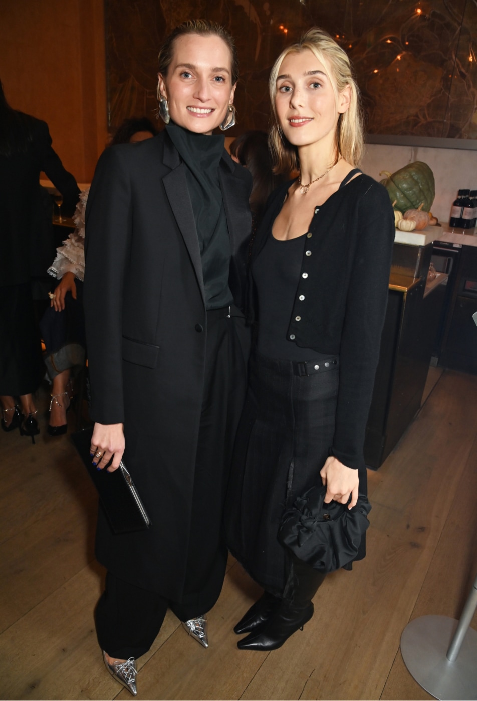 Sophie Ashby, Evie Henderson