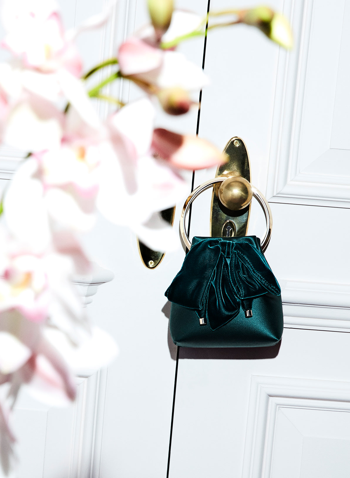 HOW TO STYLE THE AVENUE HANDBAG FAMILY