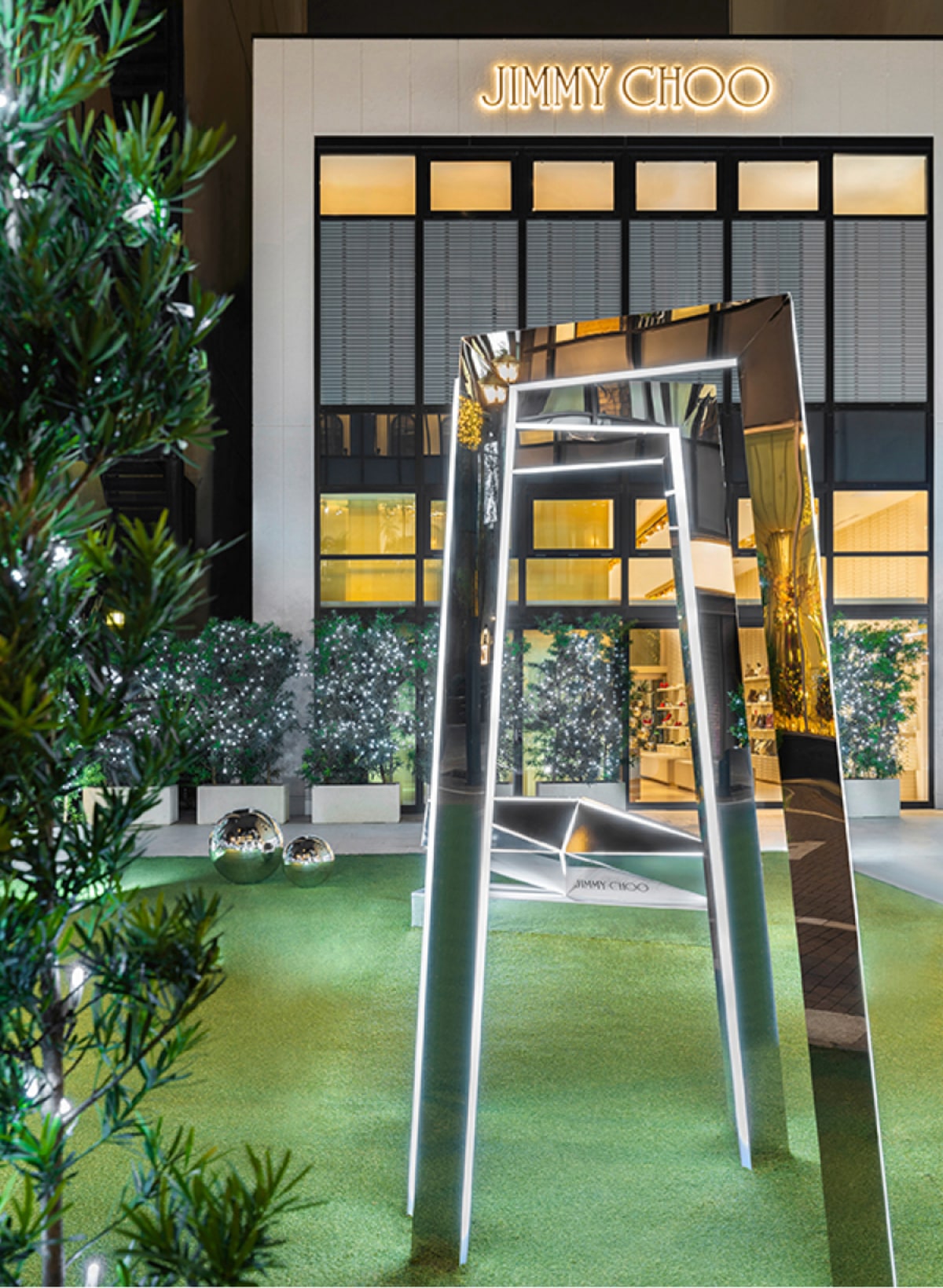 How To Style Jimmy Choo&rsquo;s Diamond Trainers