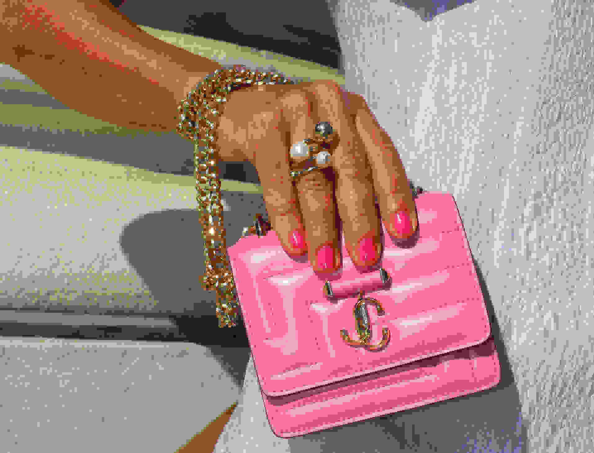 How To Style The Avenue Handbag Family