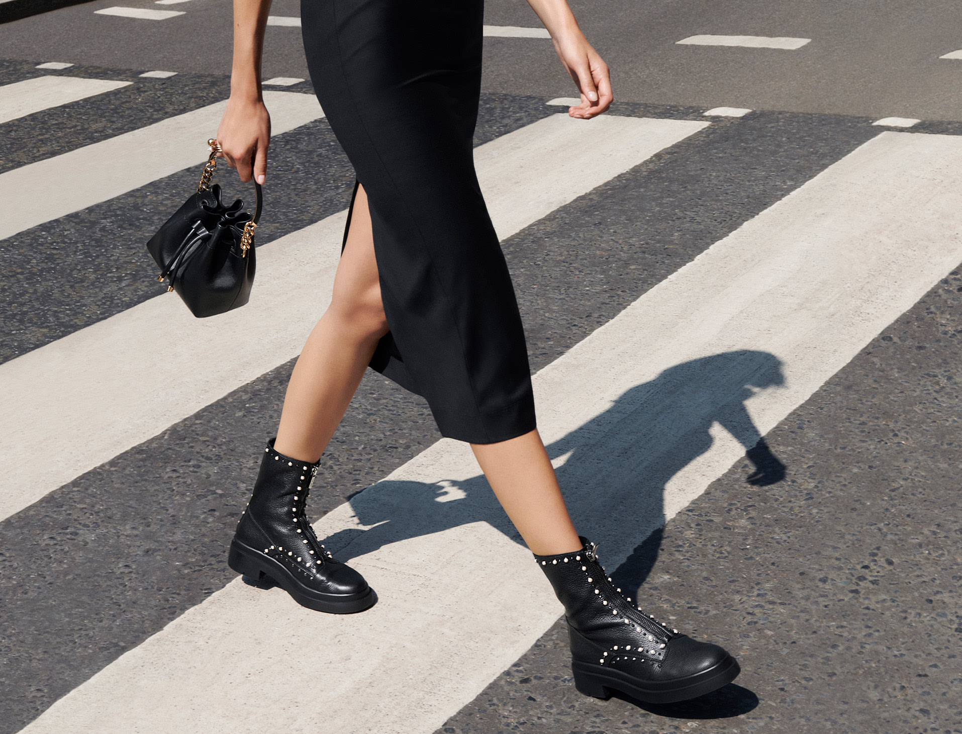 HOW TO STYLE THE AVENUE HANDBAG FAMILY