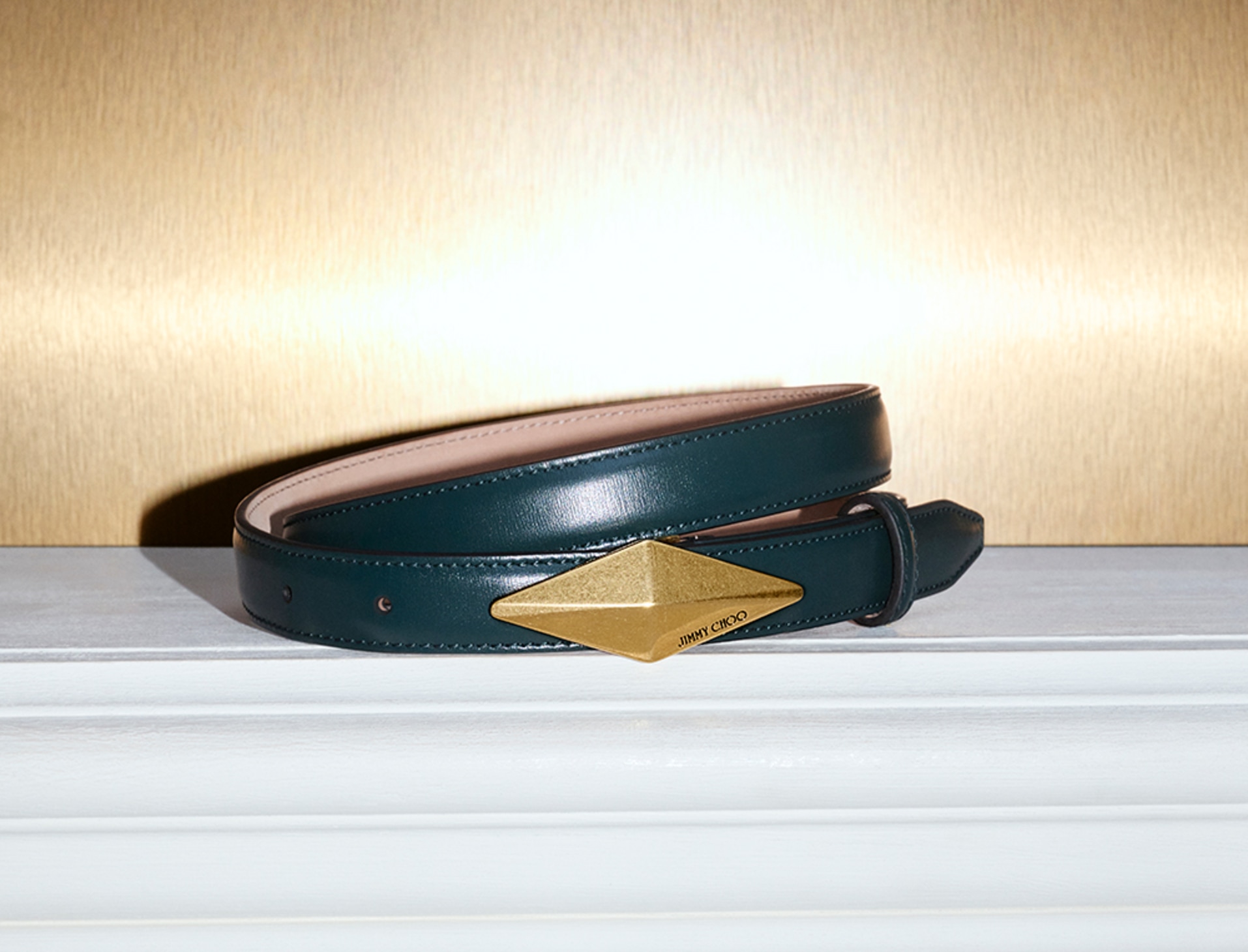 HOW TO STYLE THE AVENUE HANDBAG FAMILY