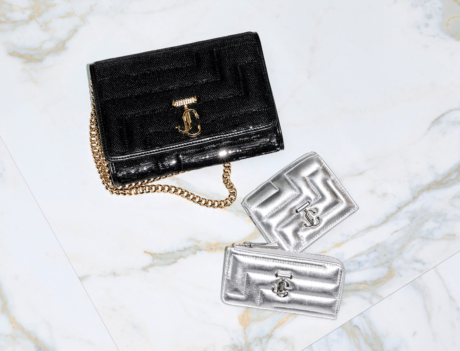 HOW TO STYLE THE AVENUE HANDBAG FAMILY