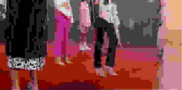 ビデオを再生する