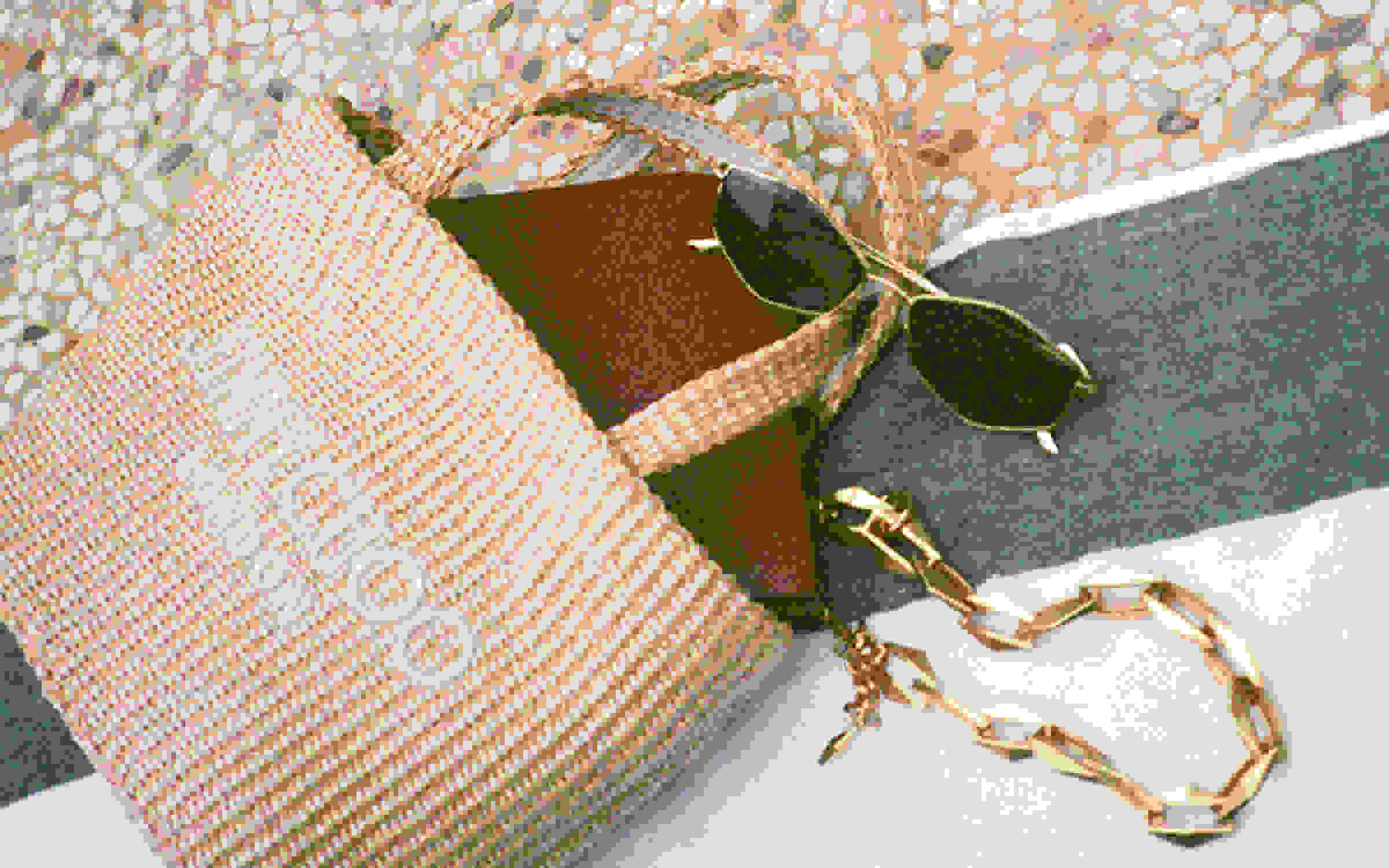 SHOP VACATION