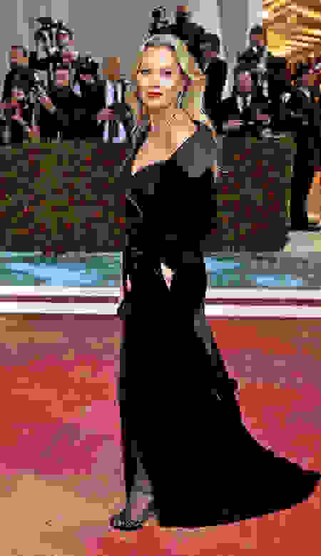 Kate Moss wearing LILAH