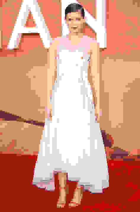 Kate Mara wearing Minny