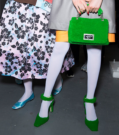 Ashley Williams Carousel 6