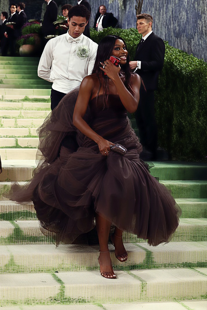 Coco Jones Wearing Metz