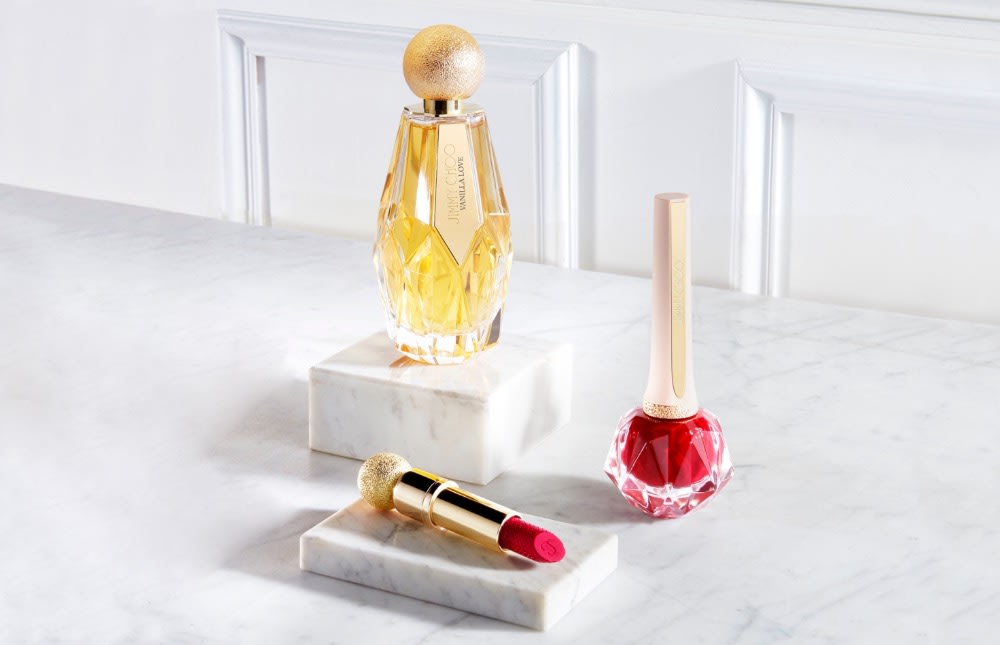 DISCOVER THE COLLECTION